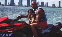 Quand Booba fait du jet-ski avec sa fille ! (Vidéo)