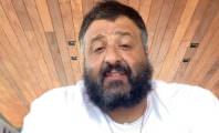 DJ Khaled arrête une femme qui twerk lors de son live Instagram