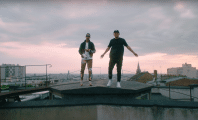 RK et Maes font des « Euros » dans leur nouveau clip