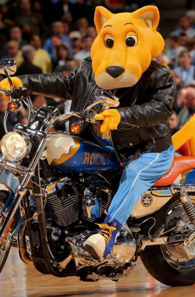 NBA : cette mascotte gagne 620 000 dollars pour soutenir les Denver Nuggets