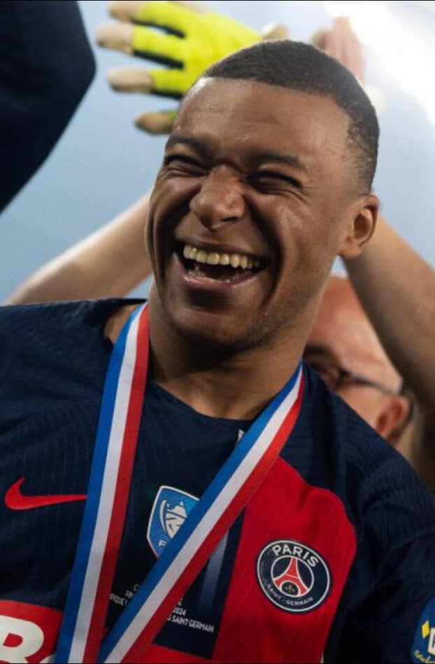 Après son dernier match avec le PSG, Kylian Mbappé promet une annonce sur son avenir