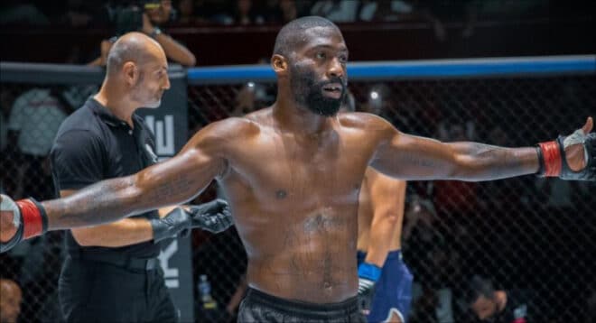 Cédric Doumbé s’en prend aux athlètes français qui rejoignent l’UFC