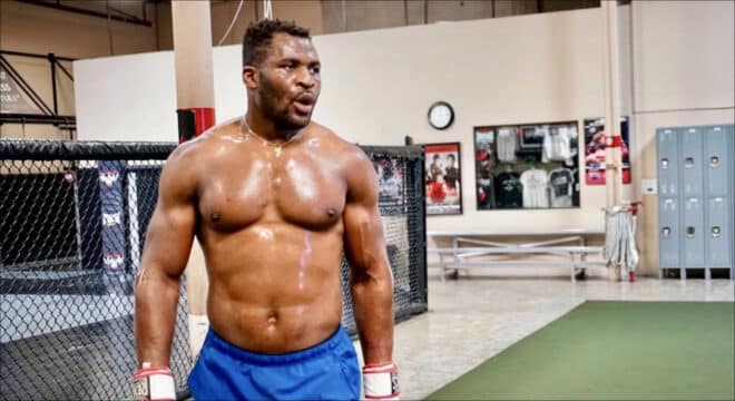 « J’étais la risée du quartier » : Francis Ngannou fait des révélations sur son enfance