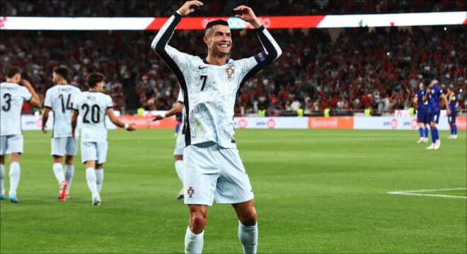 Cristiano Ronaldo marque le 900ème but de sa carrière lors du match Portugal-Croatie