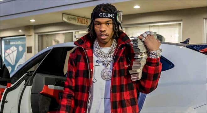 Lil Baby (29 ans) déraille complètement lors de son arrestation