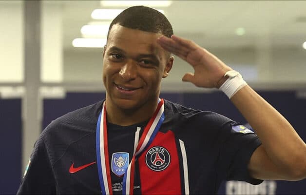 Le PSG condamné à verser 55 millions d'euros à Kylian Mbappé, le club riposte