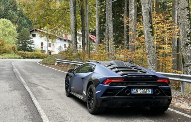 Ils louent une Lamborghini et percutent un cycliste avant de prendre la fuite