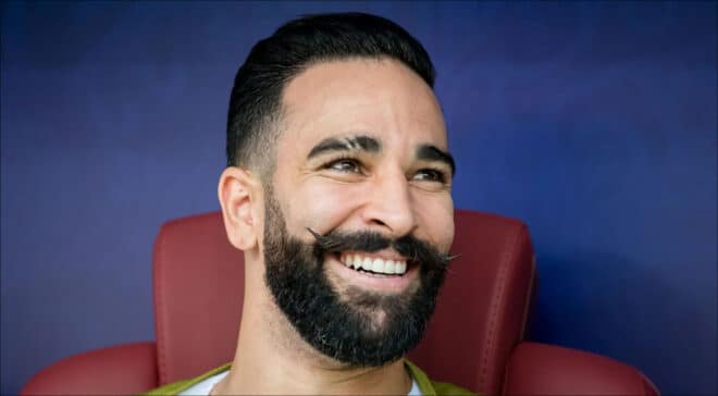 Adil Rami s’en prend à un jeune internaute, la mère de l’enfant le recadre sévèrement