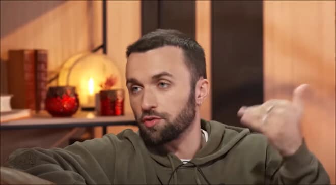 Squeezie s’explique après avoir avoué qu’il a arnaqué ses fans à 12 ans