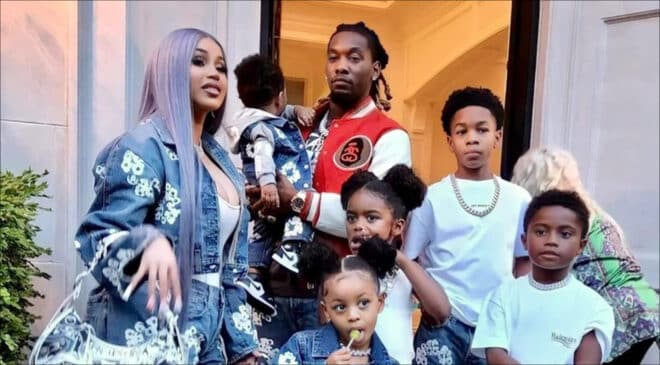 Cardi B « volée » par Offset : elle l’accuse de ne pas avoir acheté de cadeaux de noël aux enfants