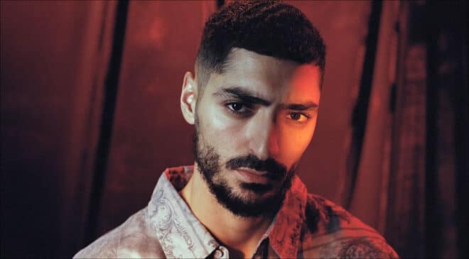 « J’avais jamais travaillé de toute ma vie » : Sneazzy se confie sur sa carrière musicale