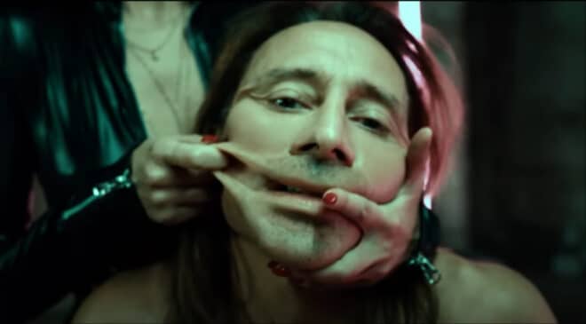 Bob Sinclar déformé par la chirurgie esthétique ? On a enfin une explication