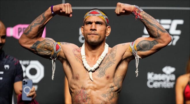 UFC 313 : pourquoi Alex Pereira n’a pas le droit de parler anglais ?